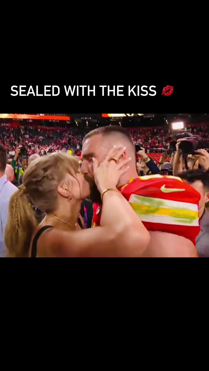 Romance wins! ❤️💋 Travis Kelce Taylor Swift #SuperBowl2024